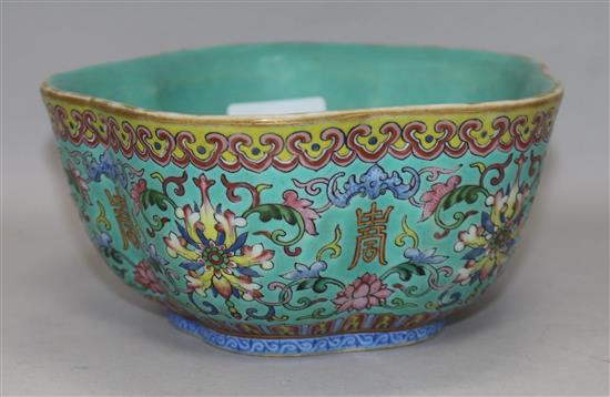 A Chinese lobed hexagonal turquoise ground bowl diameter 14cm